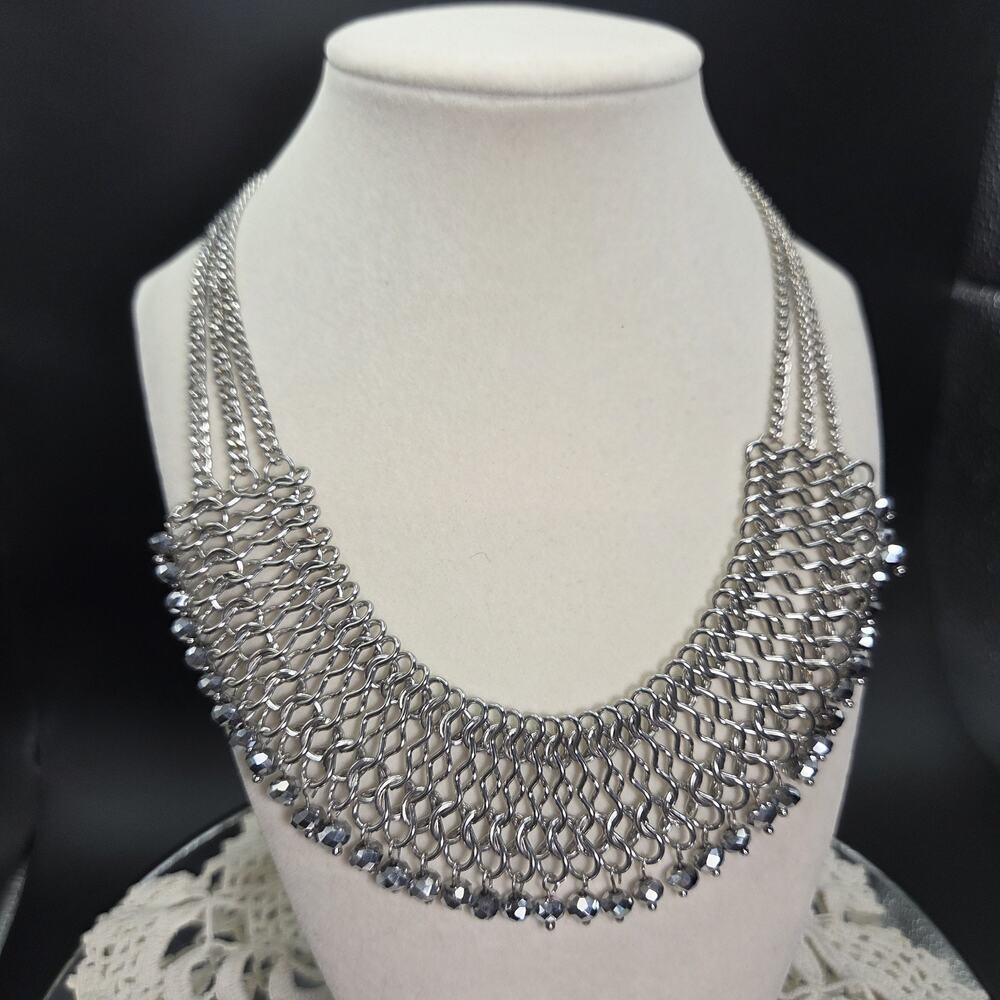 Chainmail Silver Tone Bib Collar Statement Choker Necklace Grey Faceted Beads